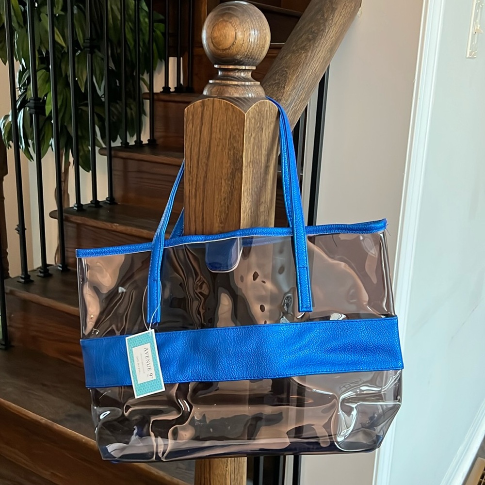 2 Piece Stadium Bag/Tote 2 Handles with Magnetic Closure. Zippered Second Bag